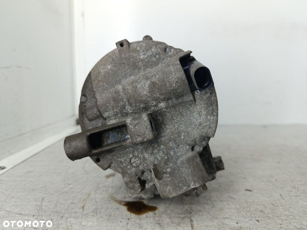 POMPA, SPRĘŻARKA KLIMATYZACJI AUDI A3 8P/8PA/8P7 2.0 FSI - 2