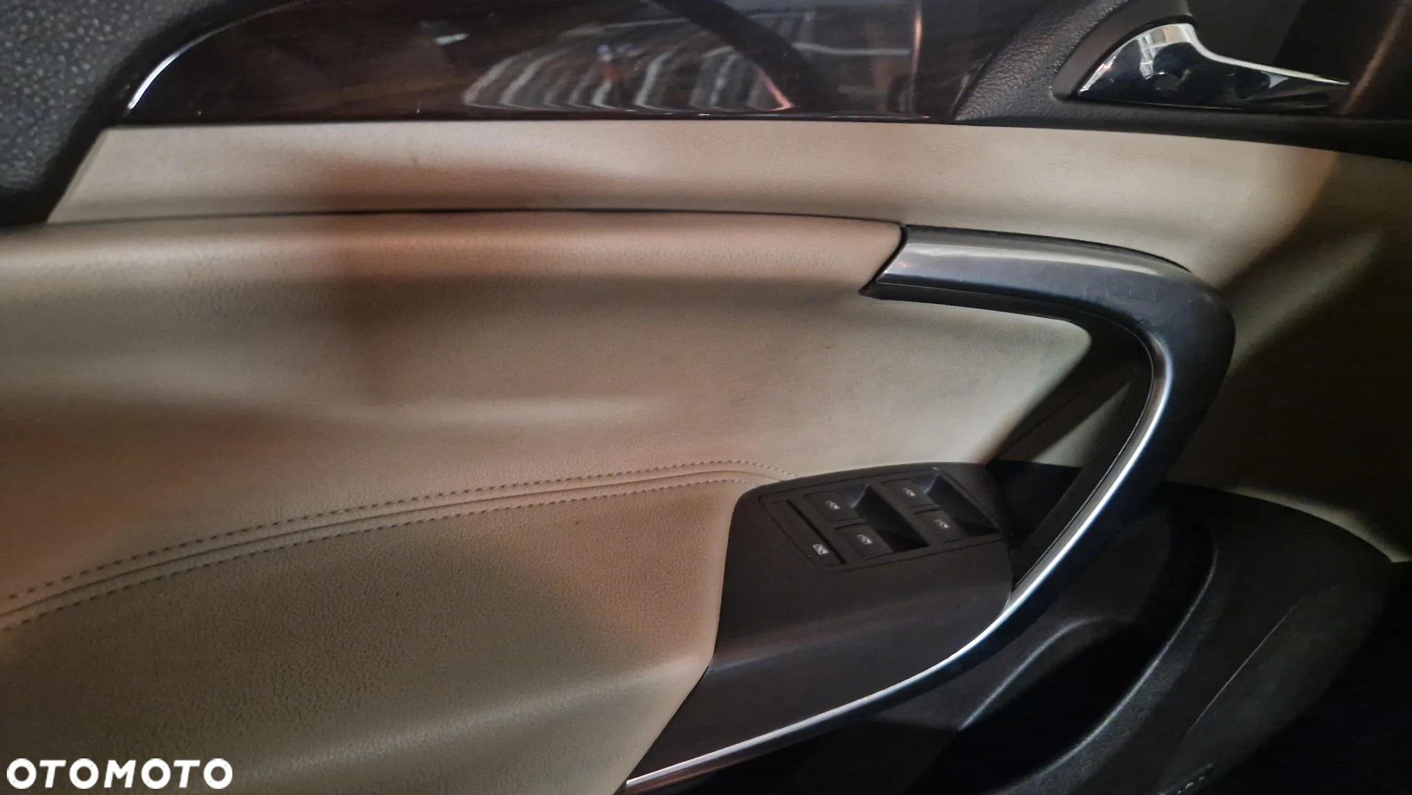 Opel Insignia 2.0 CDTI Cosmo - 8