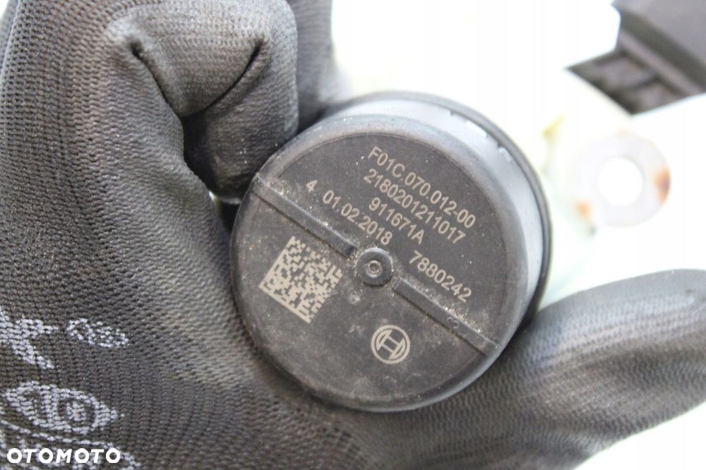 POMPA ADBLUE VW PASSAT B8 911671A 911680A - 5