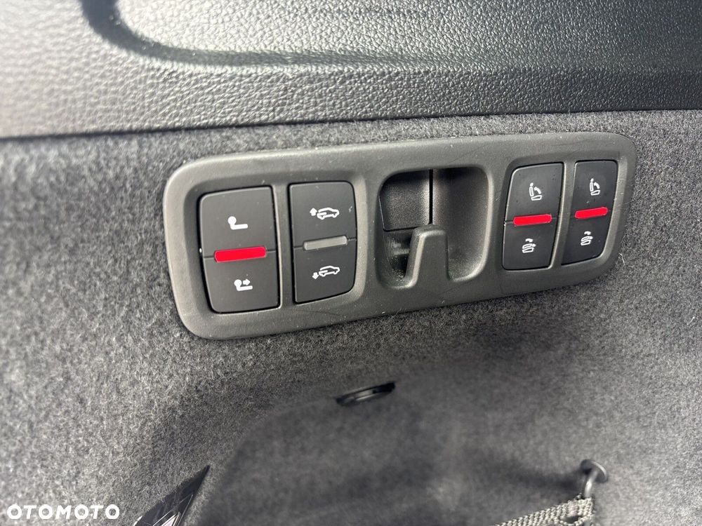 Audi Q7 - 36