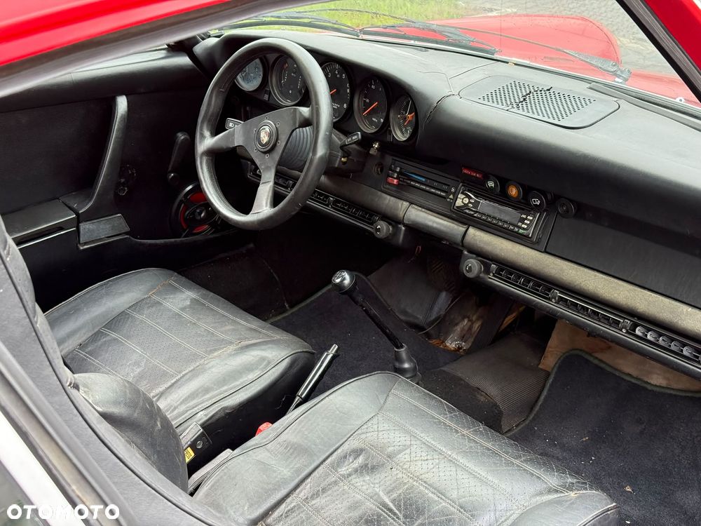 Porsche 911 - 16