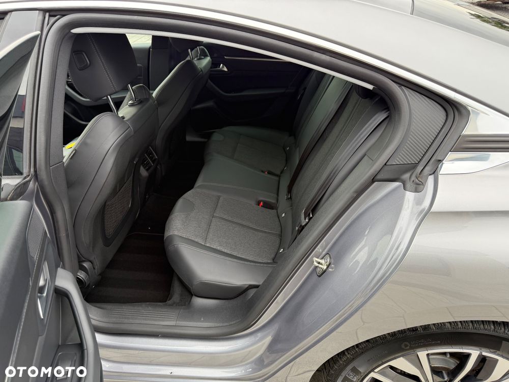 Peugeot 508 1.5 BlueHDi Allure S&S - 24