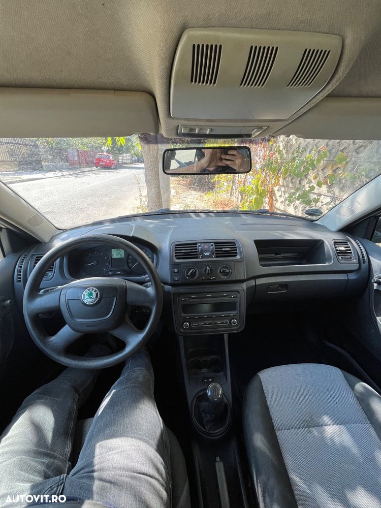 Skoda Fabia 1.4 MPI Ambiente - 6