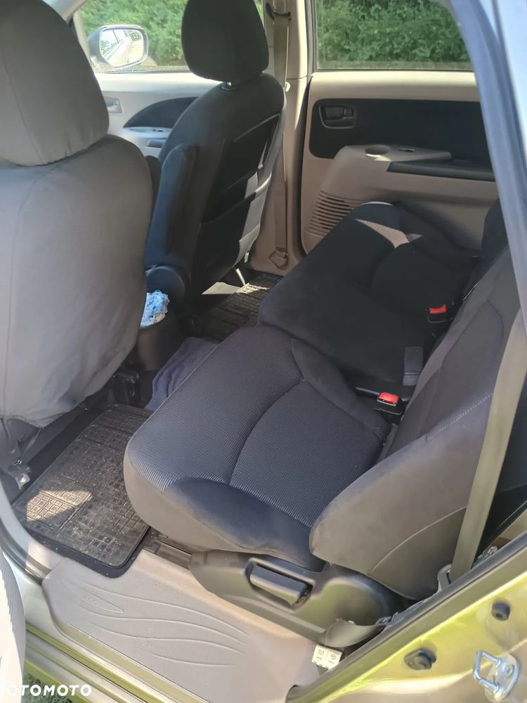 Mitsubishi Grandis 2.0 DID Intense - 5