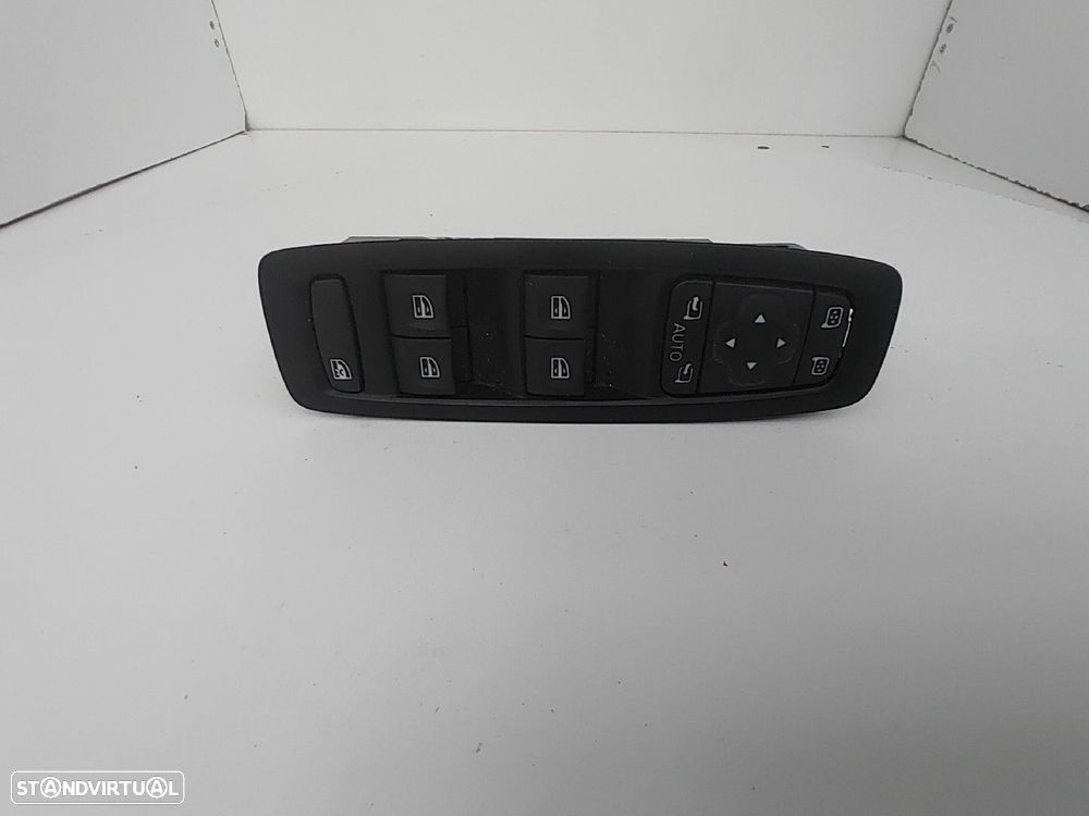 Botão / Botões / Comutador Vidro Esq Renault Megane Iv Hatchback (B9a/ - 1