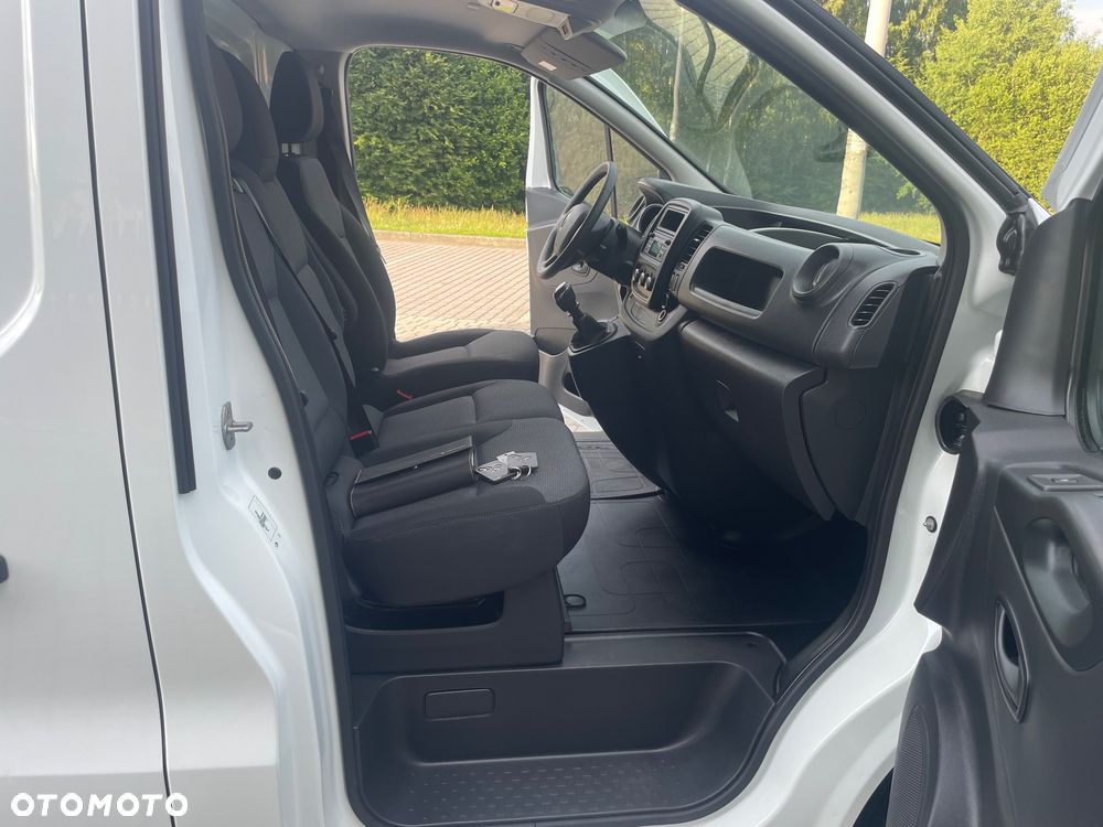Renault Trafic Long Custom Vivaro Scudo Talento T6 Primastar Expert Jumpy - 20