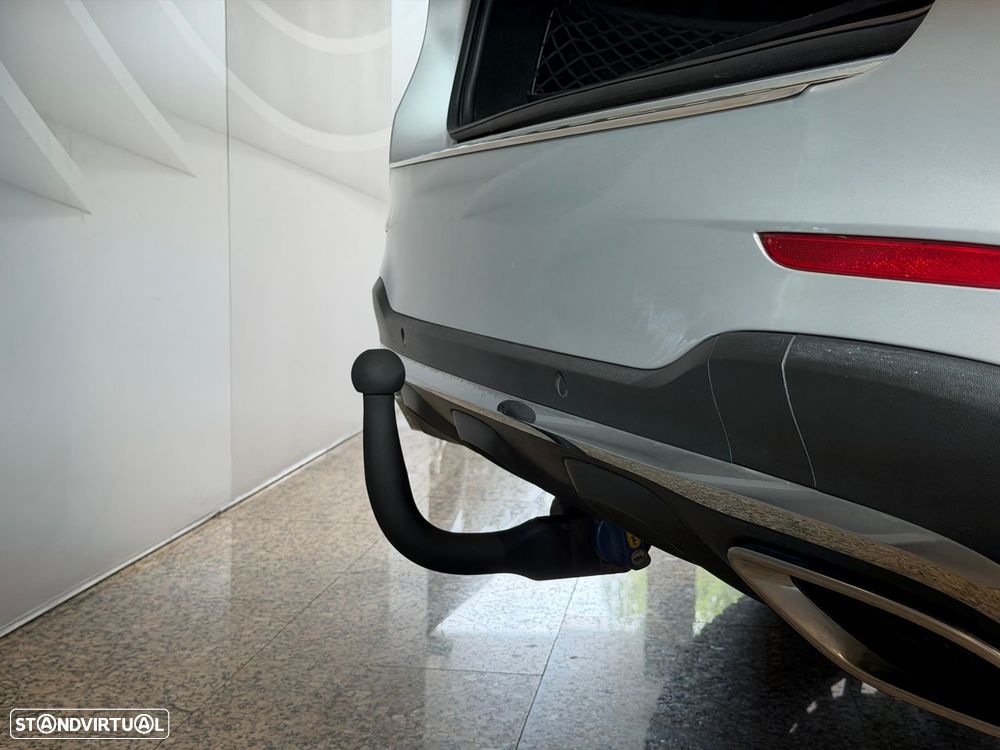 Mercedes-Benz GLC 220 d 4Matic 9G-TRONIC AMG Line - 37