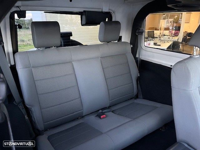 Jeep Wrangler 2.8 CRD ATX Sport - 18