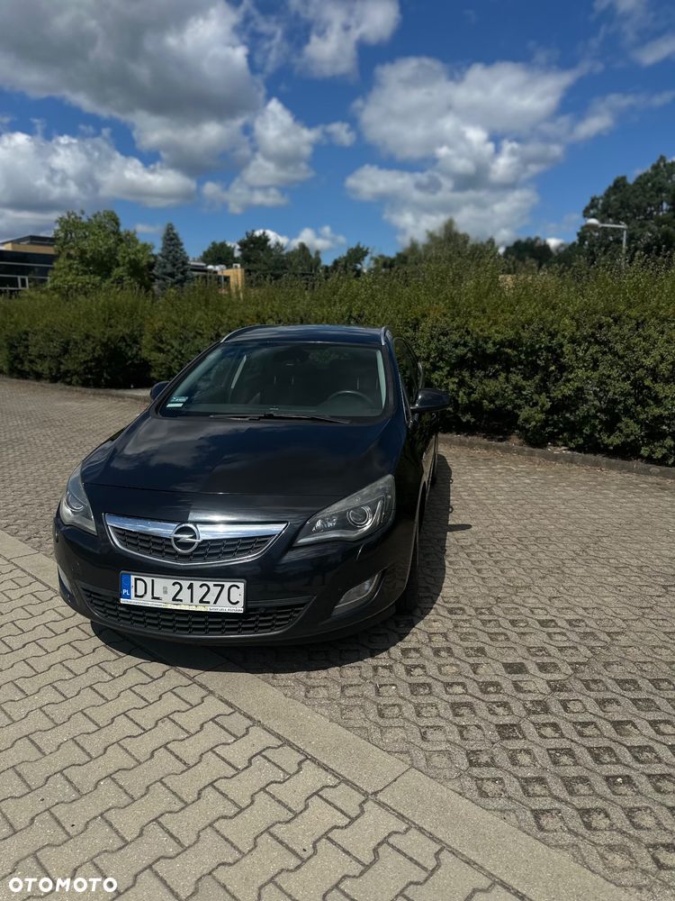 Opel Astra 1.7 CDTI Cosmo - 2