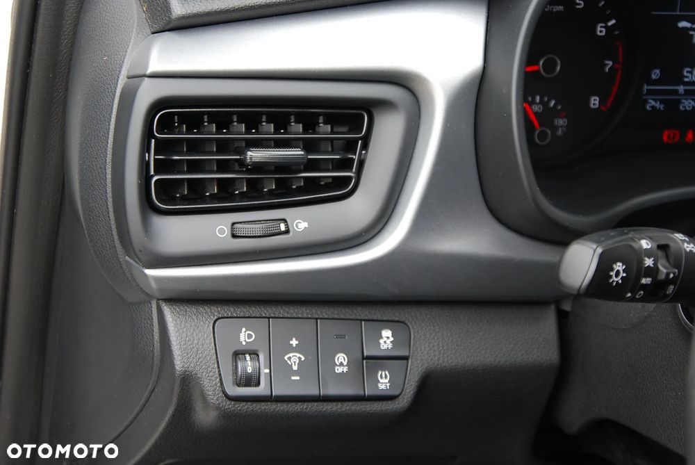 Kia Rio 1.2 M - 25
