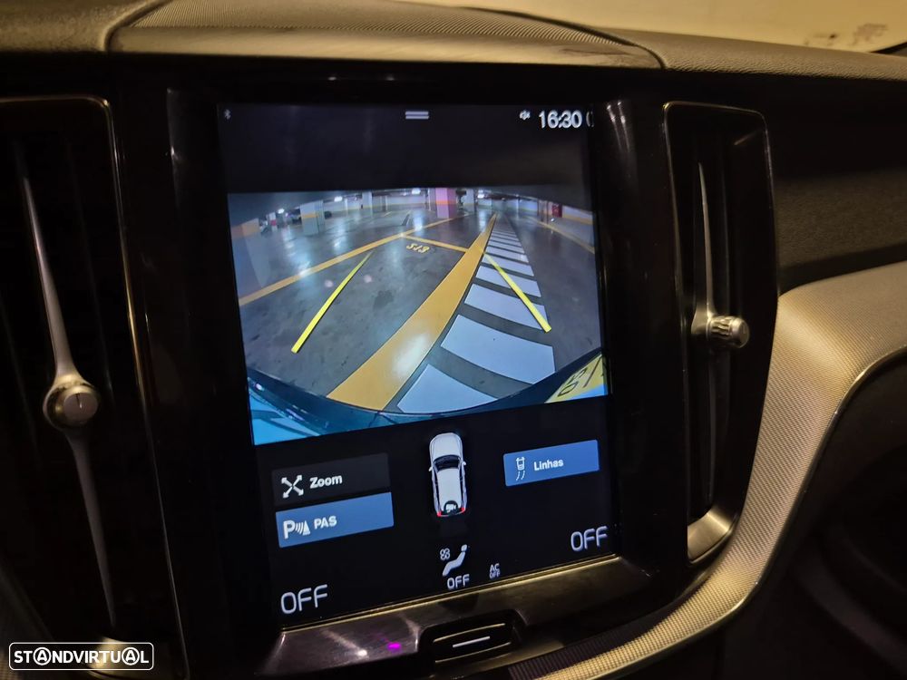 Volvo XC 60 2.0 D4 R-Design Geartronic - 25