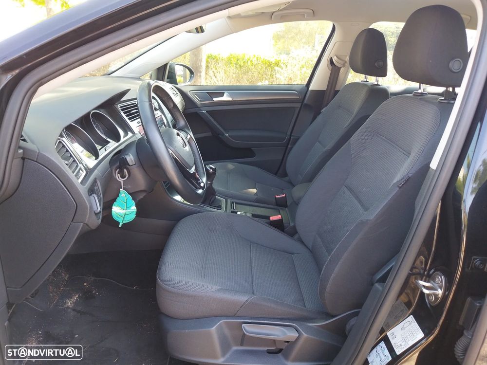 VW Golf 1.0 TSI Confortline - 5