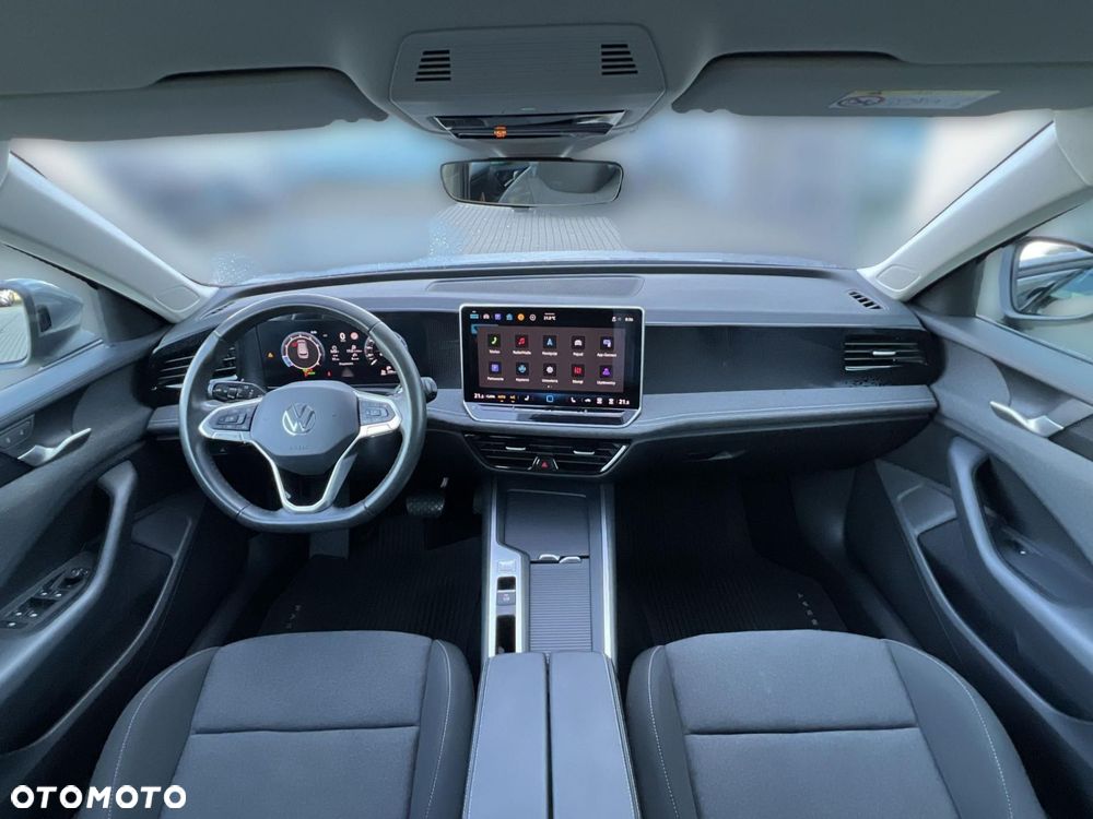 Volkswagen Passat 1.5 TSI ACT mHEV Trend DSG - 11