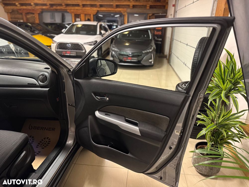 Suzuki Vitara 1.6 (4x4) Allgrip Comfort - 30