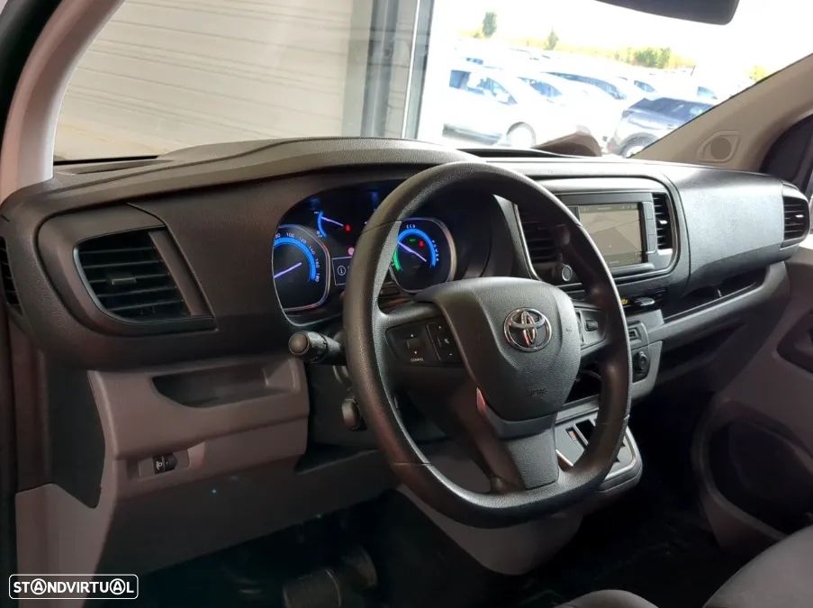 Toyota Proace - 8