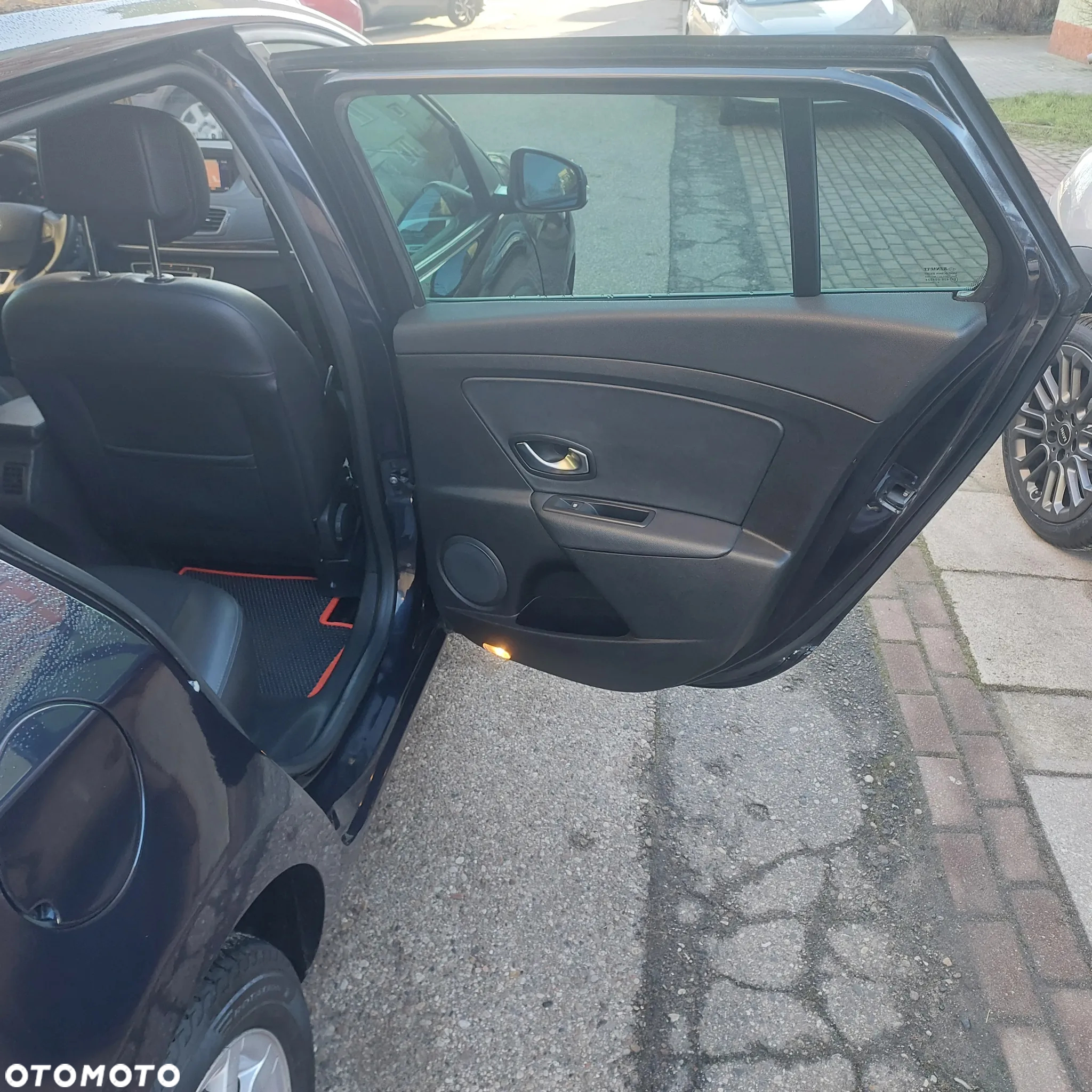 Renault Megane 1.9 dCi Privilege - 23