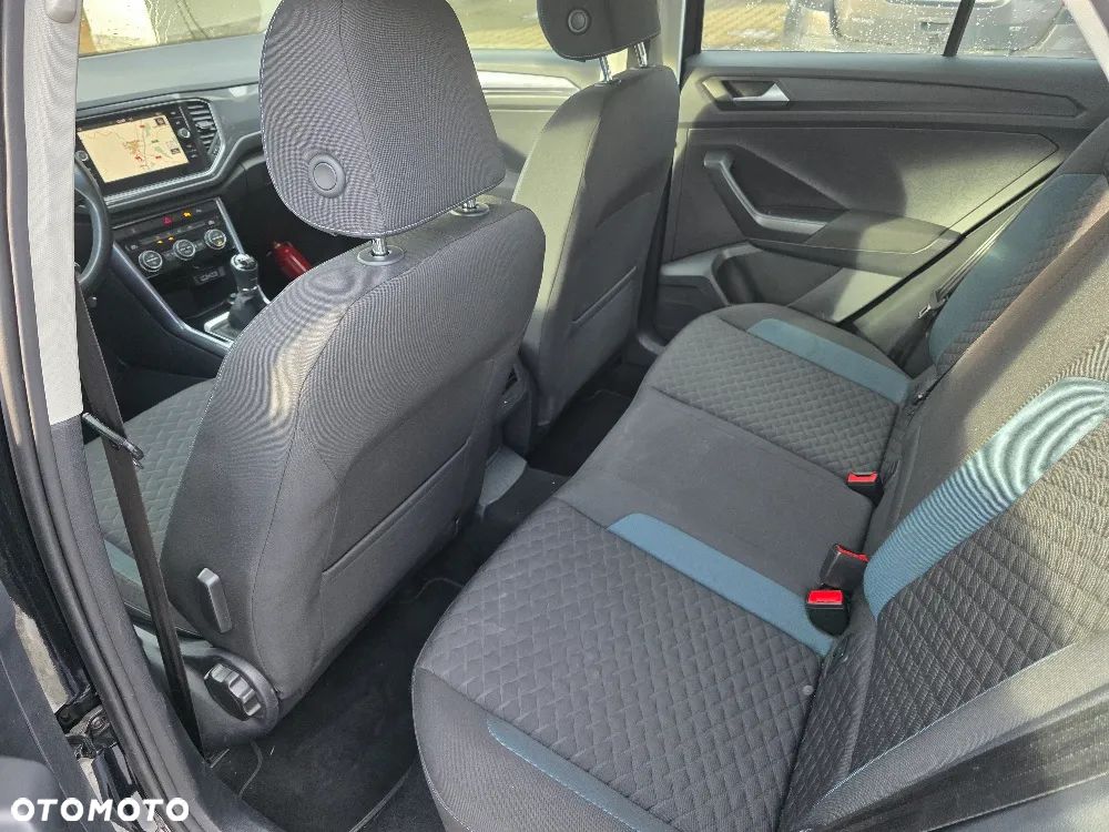 Volkswagen T-Roc 1.0 TSI OPF - 24