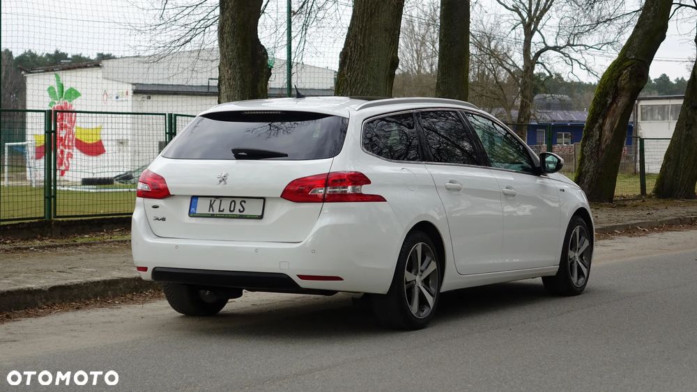 Peugeot 308 - 32