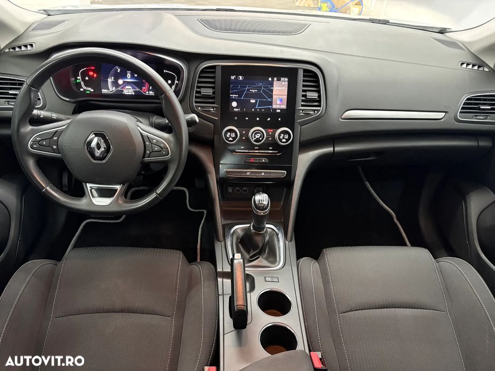 Renault Megane BLUE dCi 115 Techno - 6