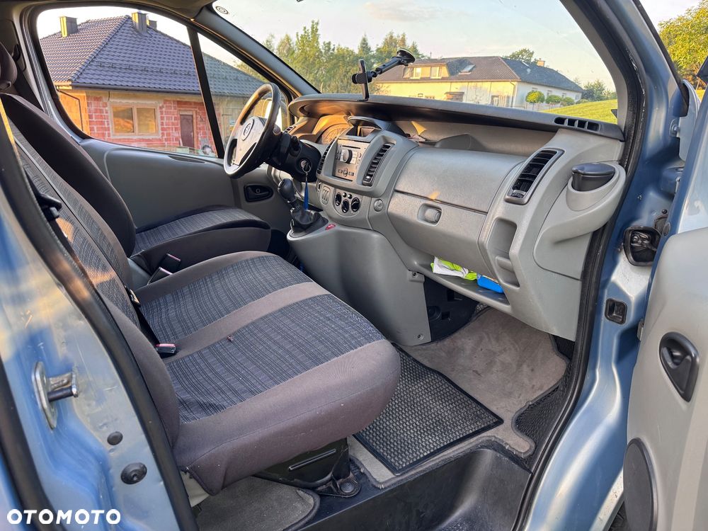 Opel Vivaro L1H1 2.7t - 8