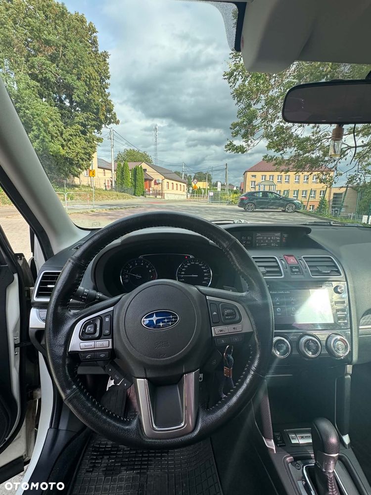 Subaru Forester 2.0 i Exclusive (EyeSight) Lineartronic - 19