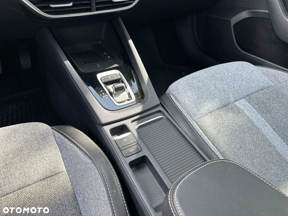 Skoda Octavia 1.5 TSI mHEV Selection DSG - 26