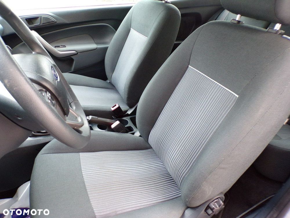 Ford Fiesta - 19