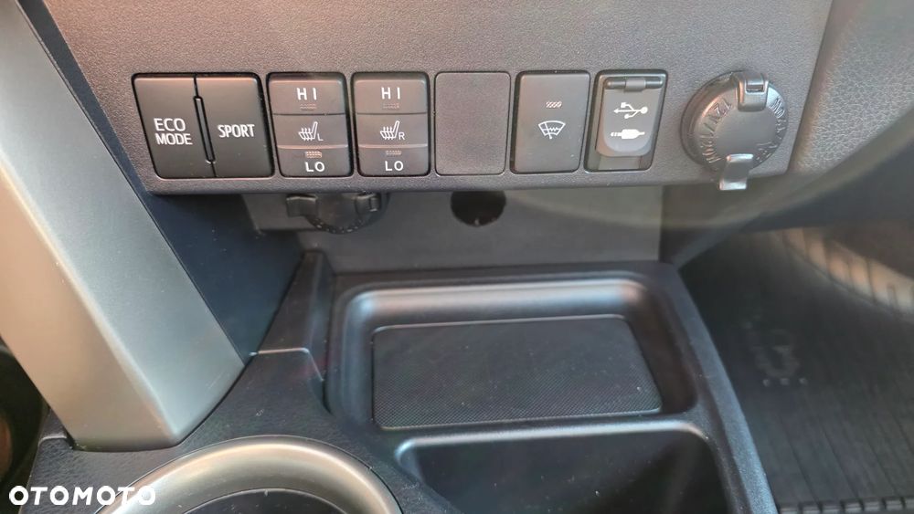 Toyota RAV4 2.0 Premium 4x4 MS - 24