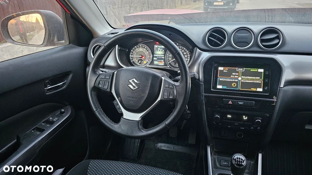 Suzuki Vitara 1.4 Boosterjet Premium 2WD - 10