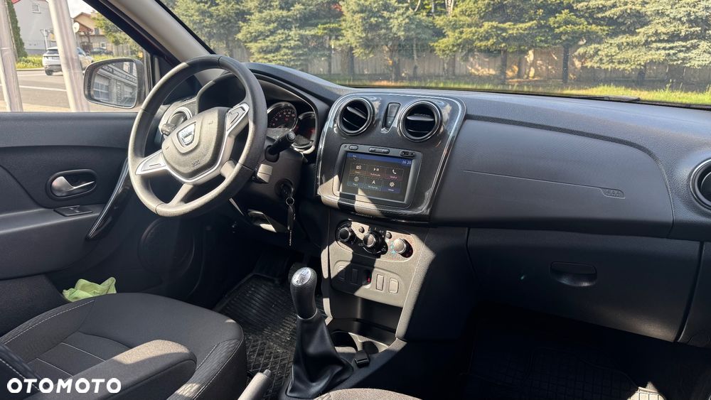 Dacia Sandero SCe 75 Laureate - 17