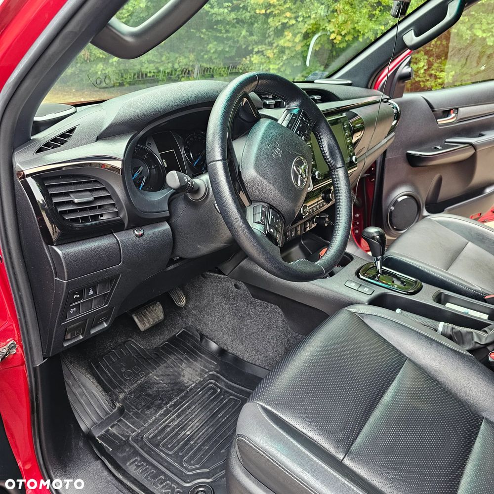 Toyota Hilux 2.8 D-4D Double Cab Invincible 4x4 - 9