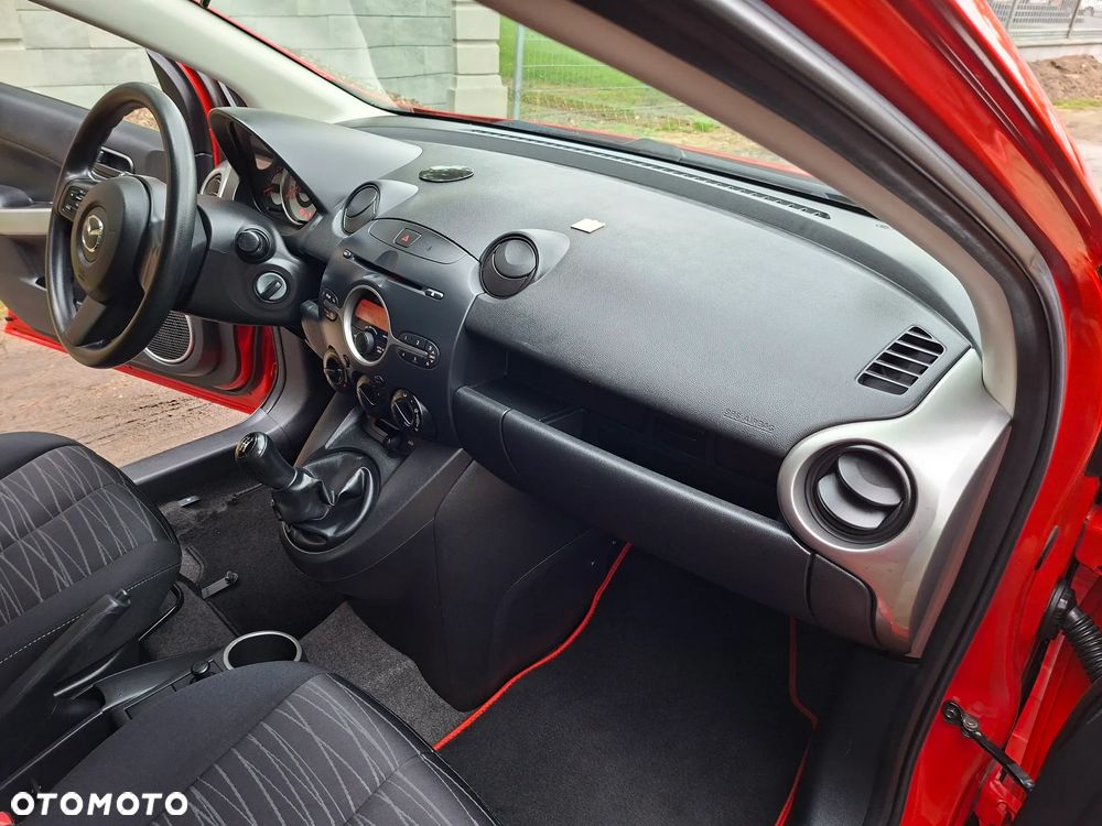 Mazda 2 1.3 Dynamic - 6
