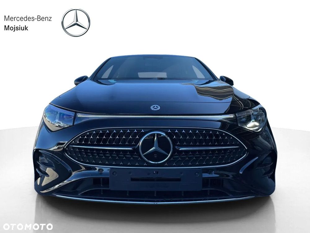 Mercedes-Benz CLA - 2