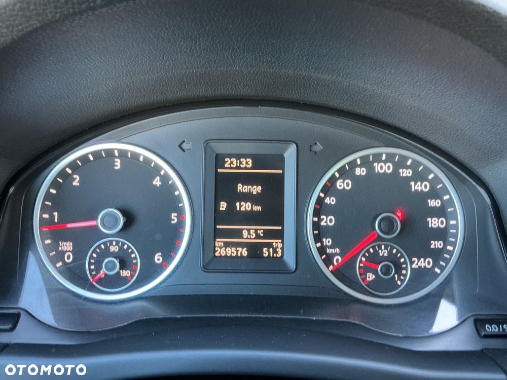 Volkswagen Tiguan - 23