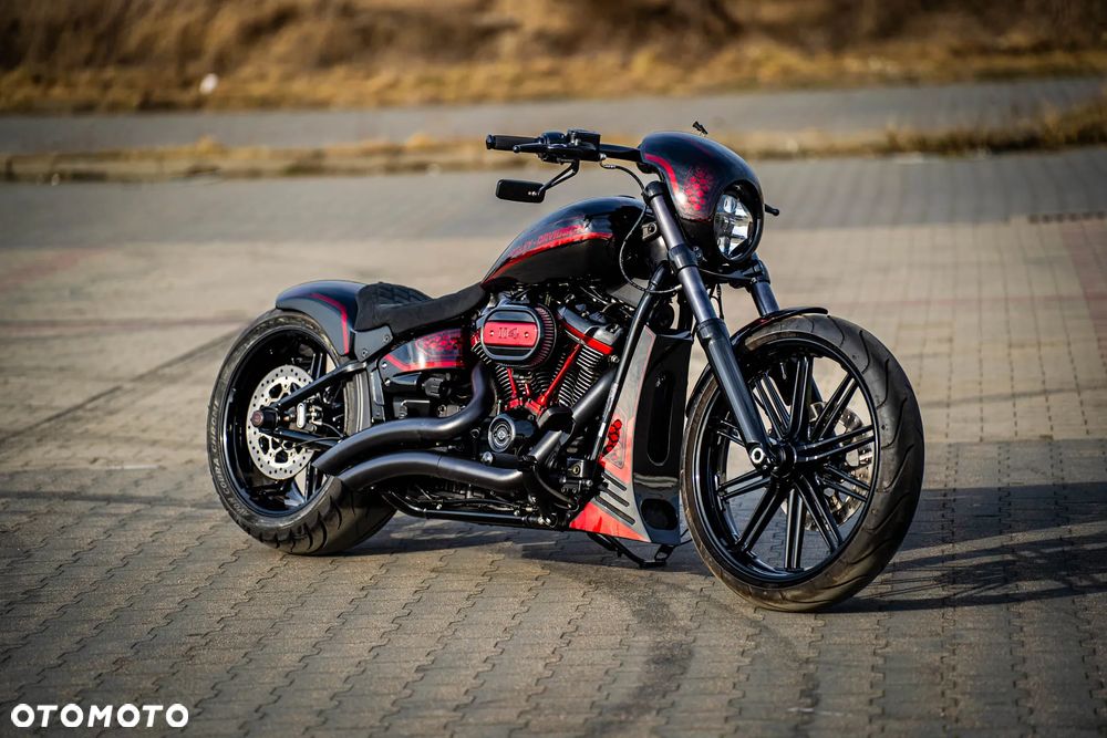 Harley-Davidson FXSB Breakout - 18