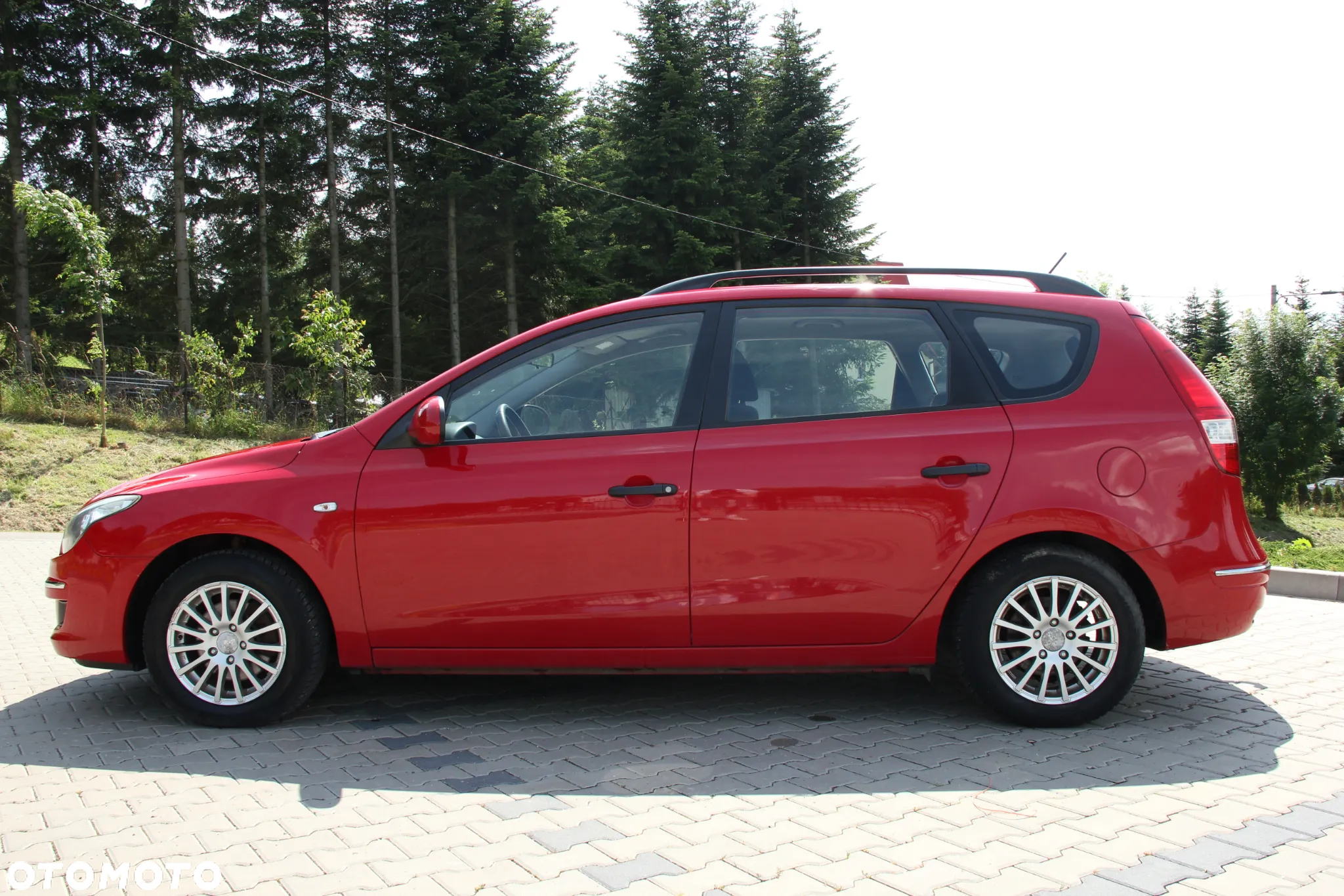 Hyundai i30 1.6 Classic + - 4