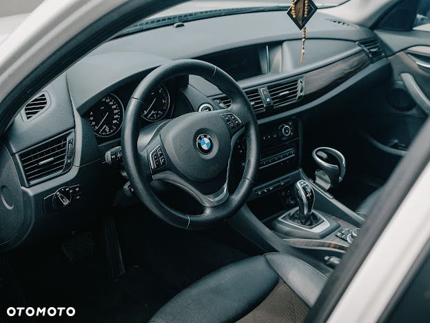 BMW X1 - 13