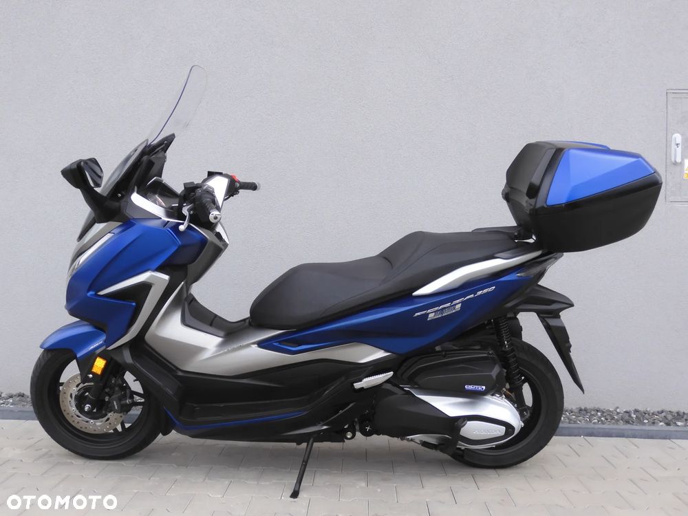 Honda NSS - 33