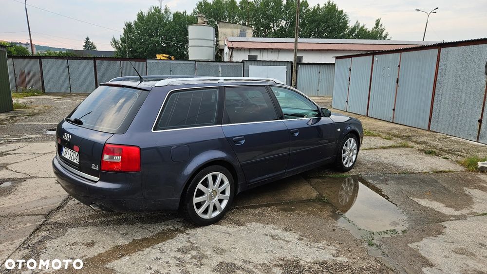 Audi A6 Avant 2.4 quattro - 4