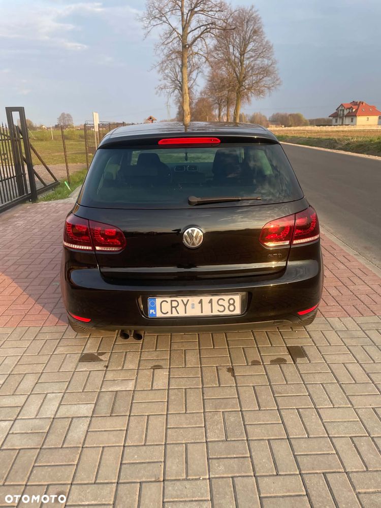Volkswagen Golf 2.0 TDI Highline - 5