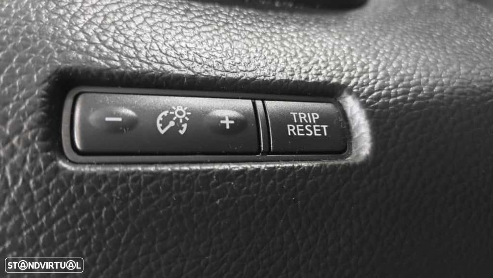 Nissan Qashqai 1.5 dCi Tekna Sport 17 - 47