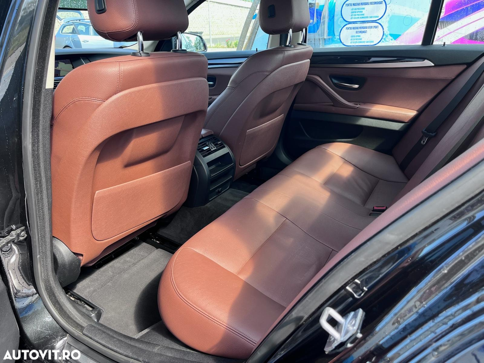 BMW Seria 5 520d Aut. Luxury Line - 19