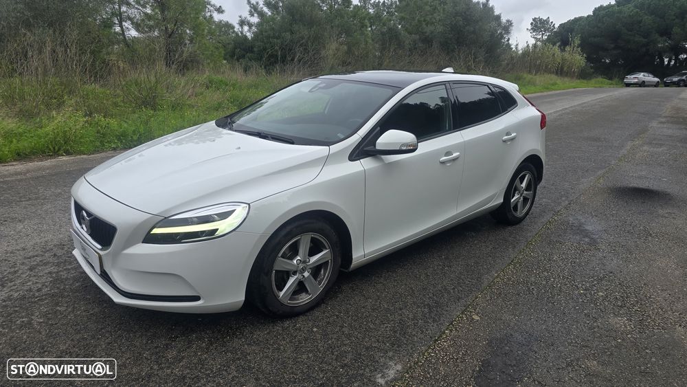 Volvo V40 2.0 D2 Kinetic Geartronic - 22