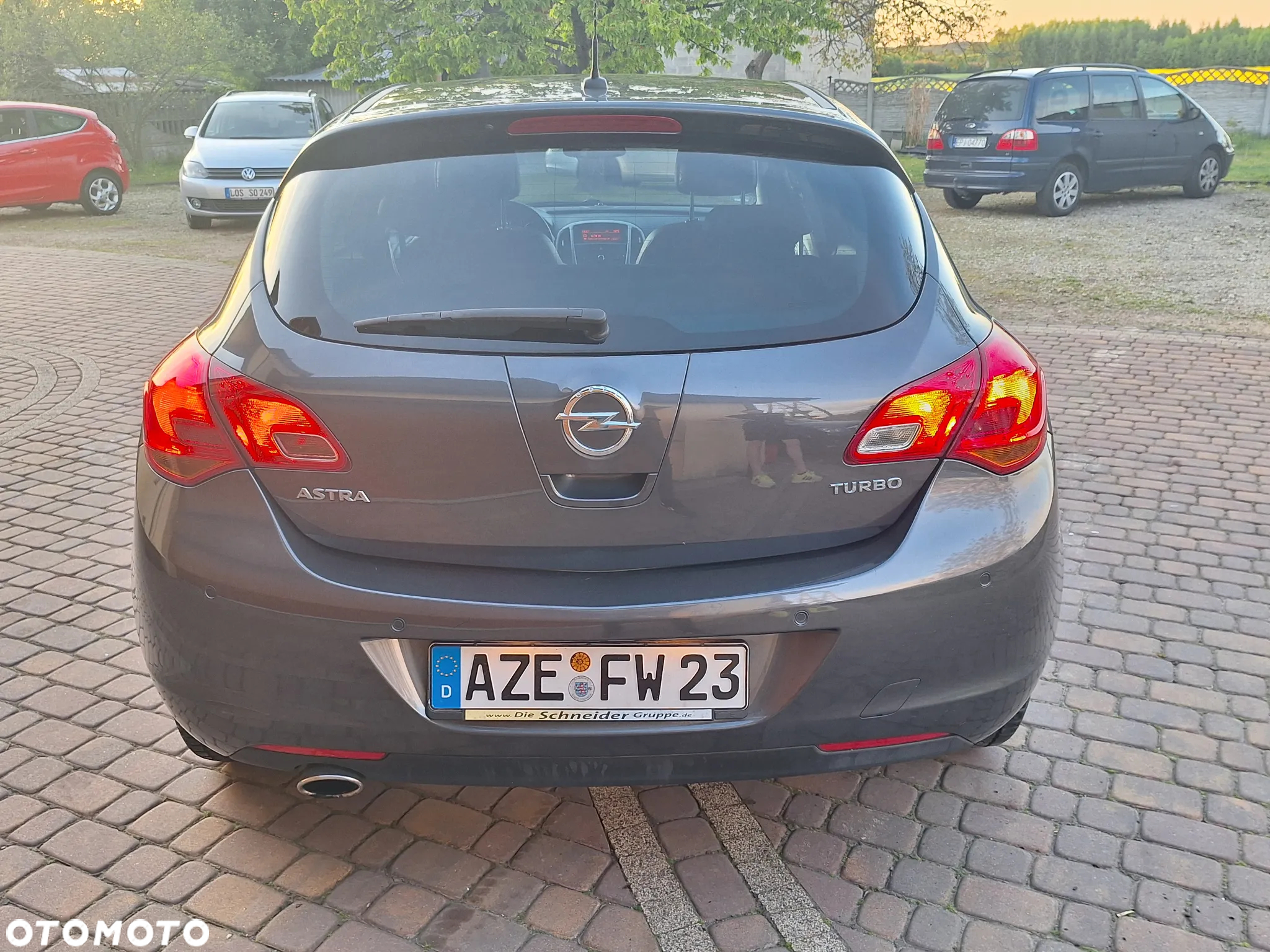 Opel Astra 1.4 Turbo Cosmo - 3