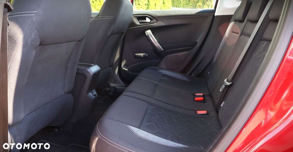 Peugeot 2008 - 17