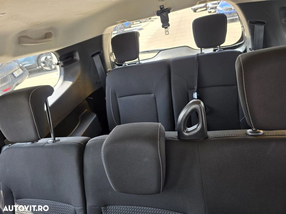 Dacia Lodgy TCe 100 GPF (7-Sitzer) Comfort - 11
