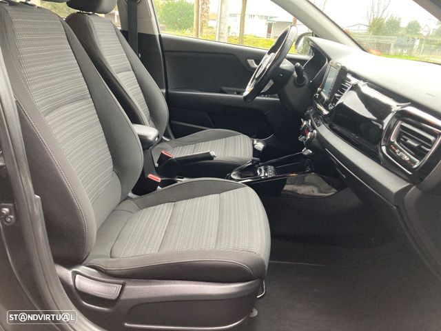 Kia Stonic 1.0 T-GDI 100 OPF DCT7 Edition 7 - 36