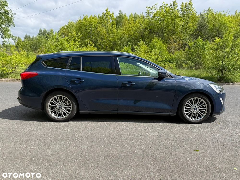 Ford Focus 1.5 EcoBoost Titanium - 6