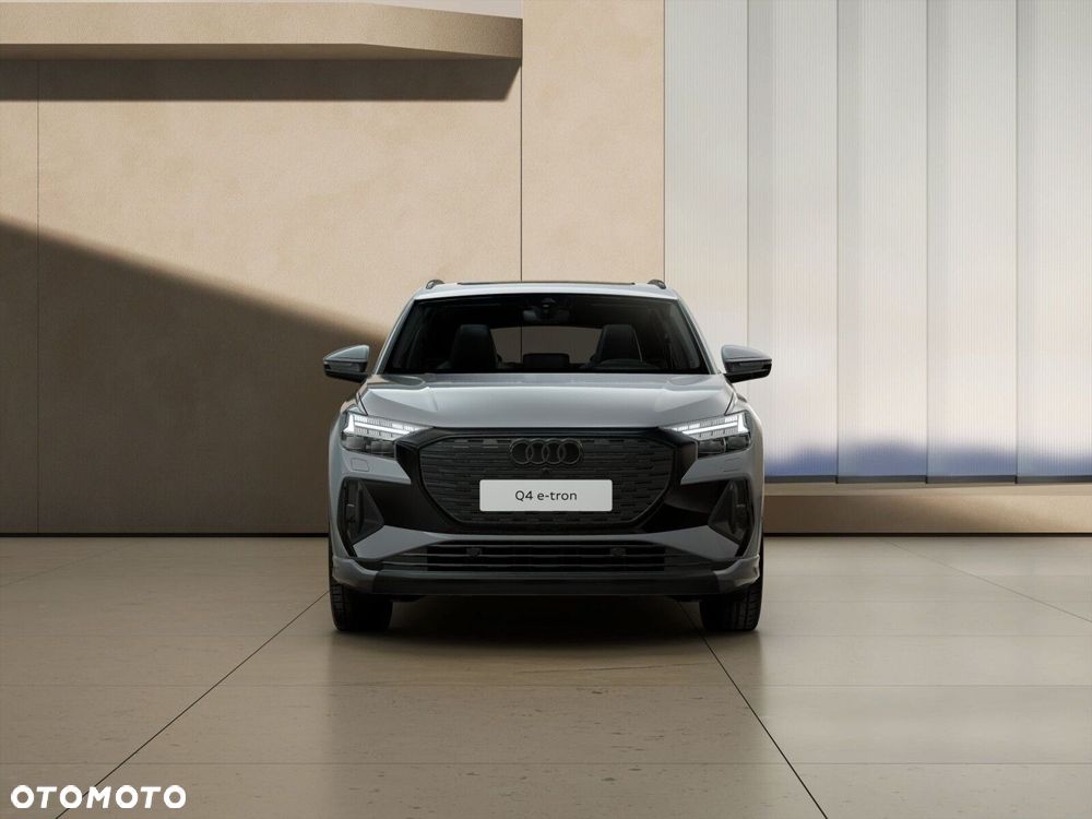 Audi Q4 e-tron - 2
