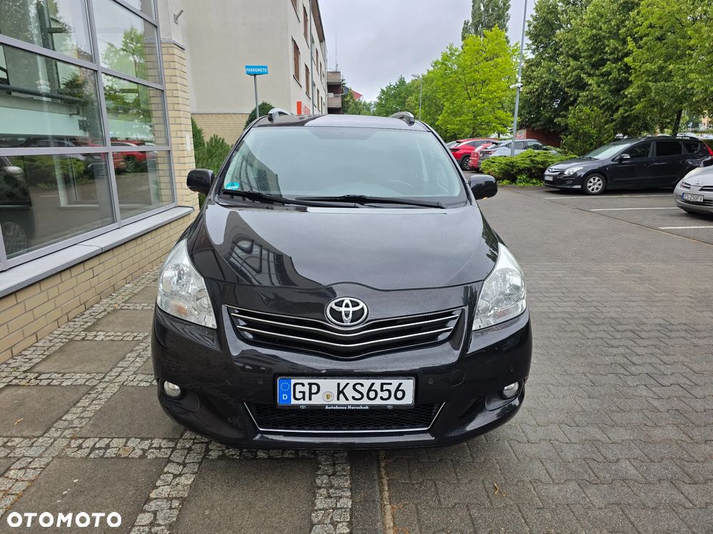 Toyota Verso 1.8 5-Sitzer Executive - 2